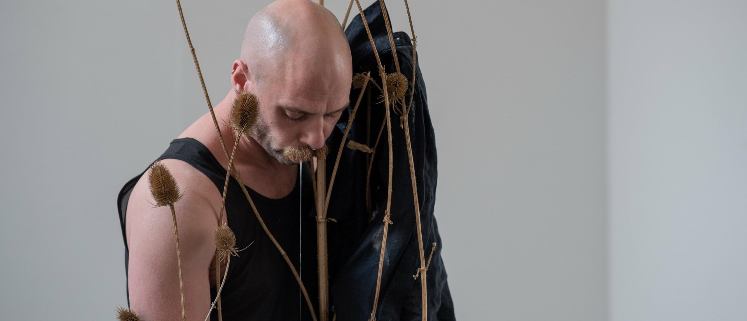 Weightless ghosts / Accidental spectators